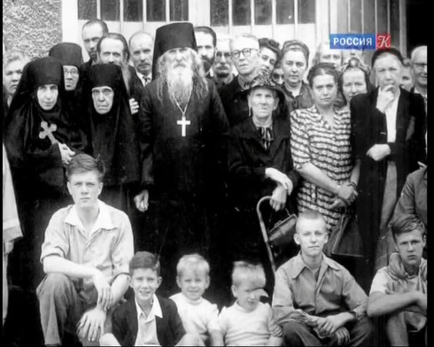 Смотреть