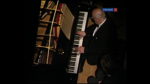 Смотреть