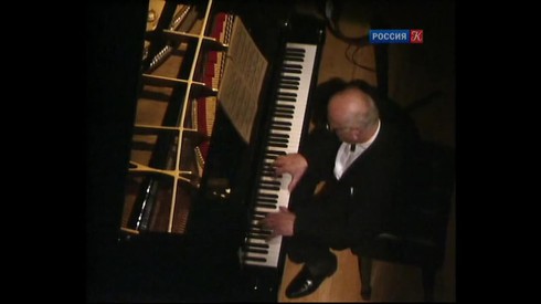 Смотреть