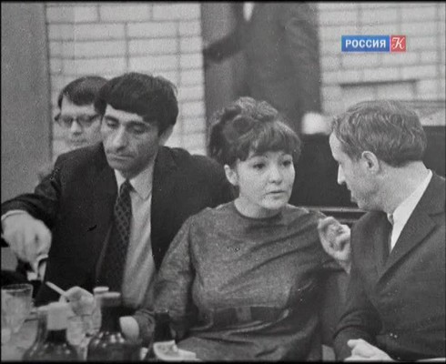 Смотреть