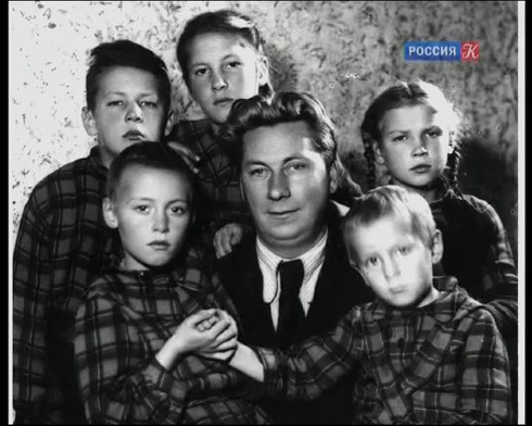 Смотреть