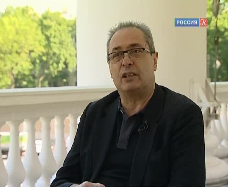 Смотреть "Монолог в четырех частях. Валерий Фокин. 1 часть" онлайн - eTVnet