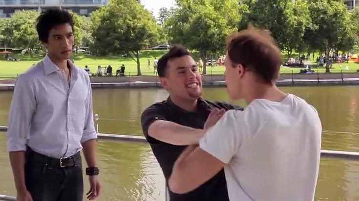 Смотреть "Карточный домик" онлайн. Фильм. - eTVnet