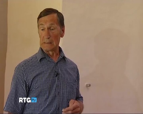 Смотреть