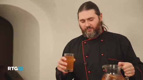 Смотреть