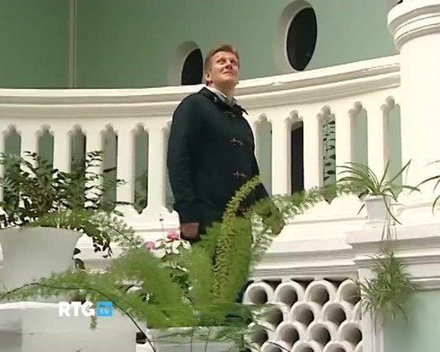 Смотреть