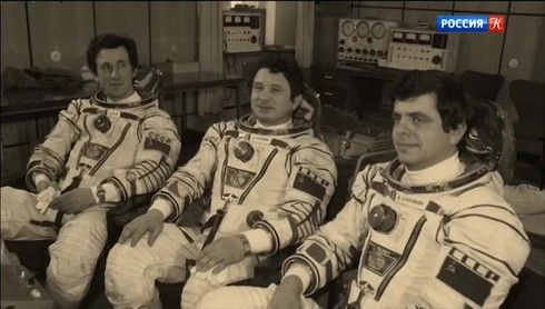 Смотреть