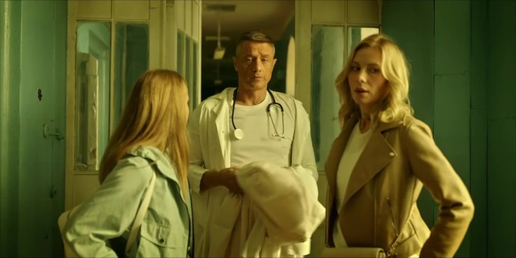 Смотреть "Гости из прошлого. 12 серия" онлайн. Сериал - eTVnet