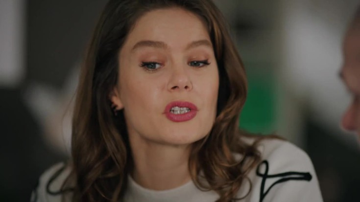 Смотреть "Девушка за стеклом. 220 серия" онлайн. Сериал - eTVnet
