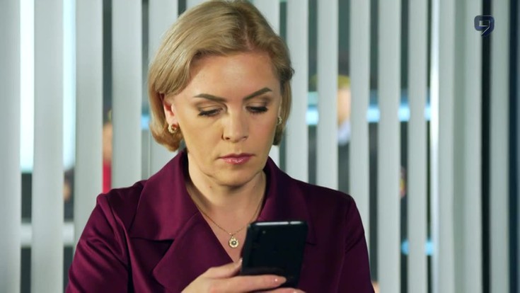 Смотреть "След. 2735 серия. Липкие лапки" онлайн. Сериал - eTVnet