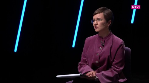 Смотреть