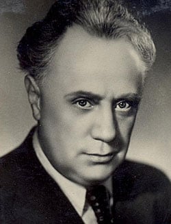 Жаров Михаил