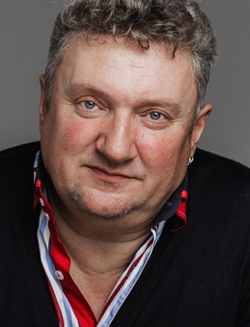Комаров Олег