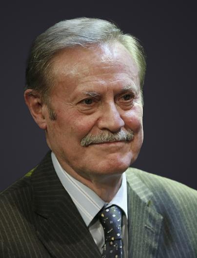 Соломин Юрий