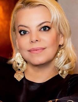 Поплавская Яна
