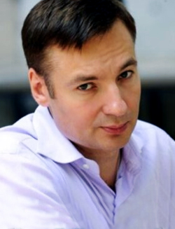 Санаев Павел