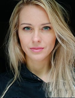 Карелина Анжелина