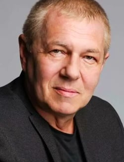 Яковлев Владимир
