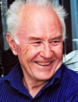 Хамраев Али
