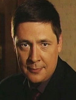 Лавров Роман