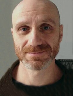 Шамиров Виктор