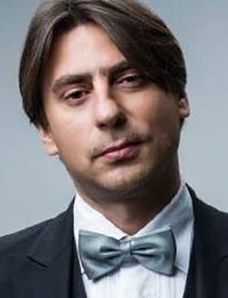 Емельянов Роман
