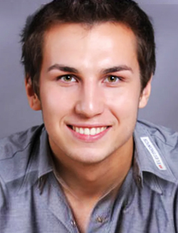 Каримов Роман