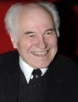 Дога Евгений