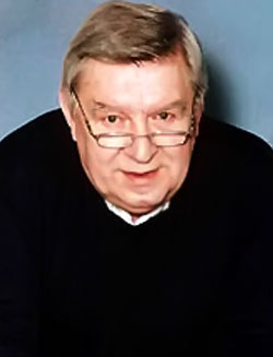 Николаев Лев