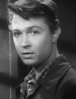 Жуков Лев
