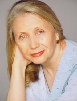 Комарова Галина