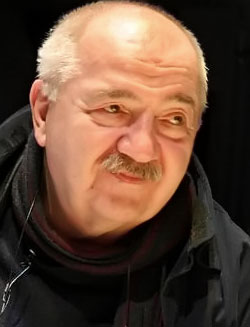 Стуруа Роберт