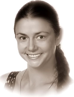 Калашникова Галина