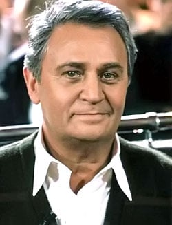 Анен Роже
