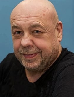 Соловьев Виктор