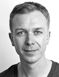 Робертсон Стивен