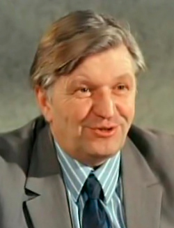 Момбели Александр