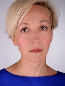 Романова Янина