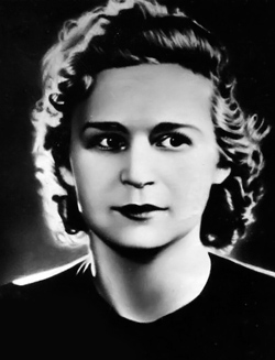Семенова Марина
