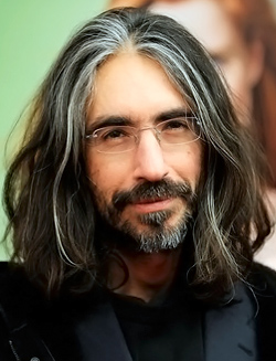 Такер Ананд