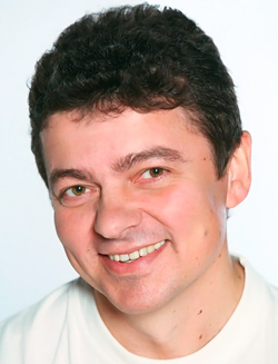 Довженко Виктор