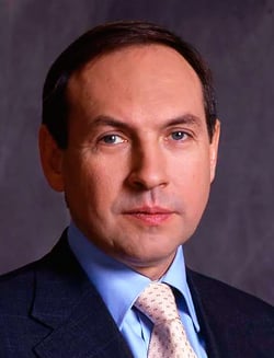 Никонов Вячеслав