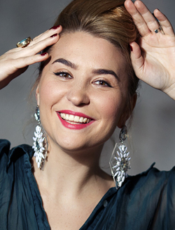 Самраилова Асет