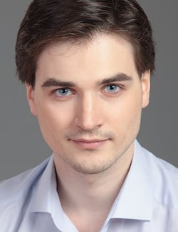 Сухоруков Артем