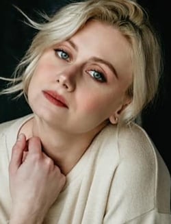 Писоцкая Елена