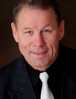 Женихов Евгений