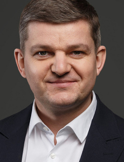Карманов Роман