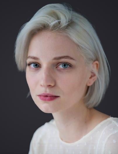 Шелобкова Кристина