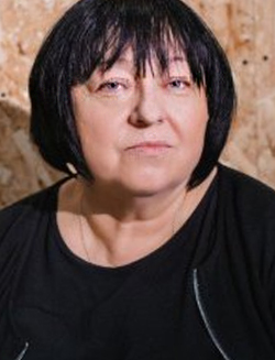 Землякова Светлана